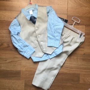 NWT 3-Piece Boys Suit